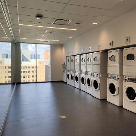 Toronto Metropolitan University-Daphne Cockwell Complex Residence Zewnętrze zdjęcie