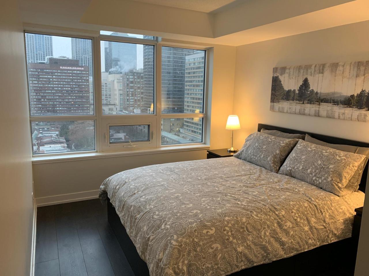 Toronto Metropolitan University-Daphne Cockwell Complex Residence Zewnętrze zdjęcie