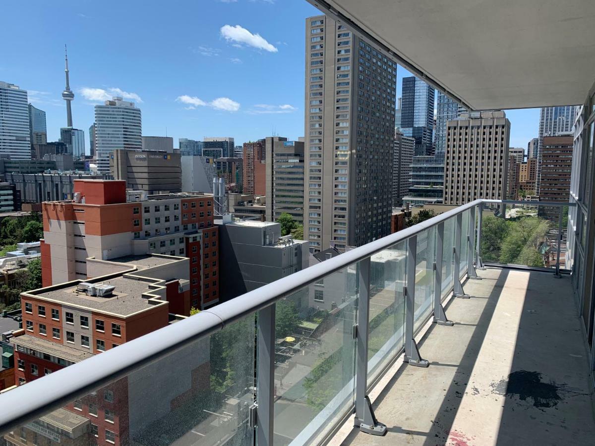 Toronto Metropolitan University-Daphne Cockwell Complex Residence Zewnętrze zdjęcie